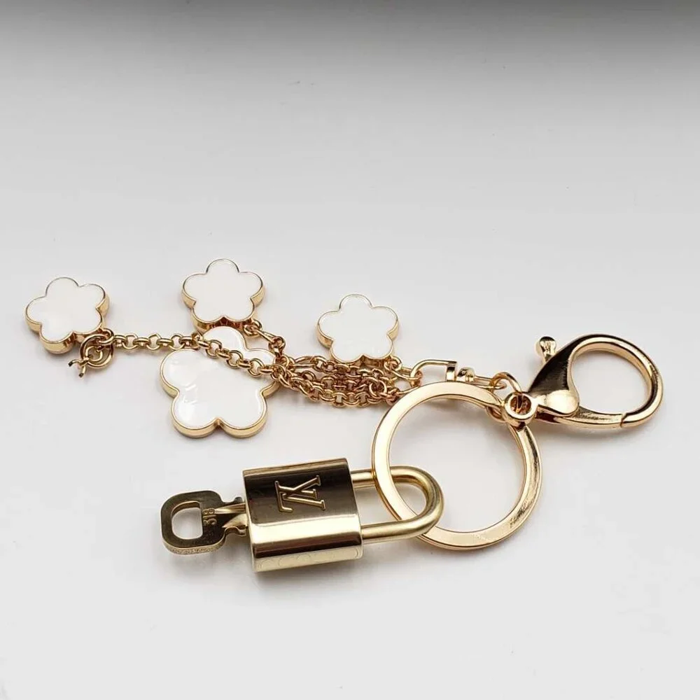 Louis Vuitton Gold Padlock 🔒 Key Set Authentic LV w/ Unbranded Flower Keychain